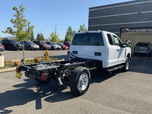 2025 Ford F-350 XL