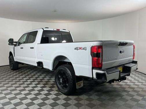 Oxford White 2026 Ford F-350 XL