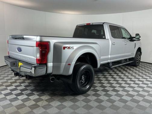 2017 Ford F-350 Lariat