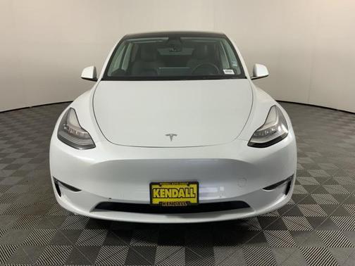 2022 Tesla Model Y Long Range Dual Motor All-Wheel Drive