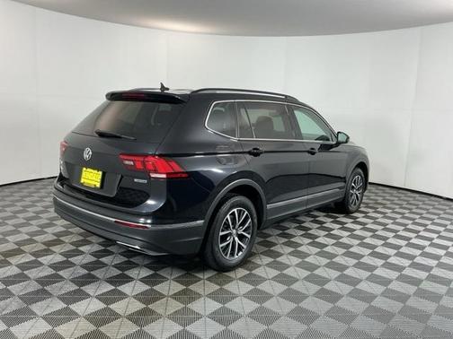 2020 Volkswagen Tiguan 2.0T SE 4MOTION