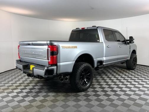 2024 Ford F-350 Platinum