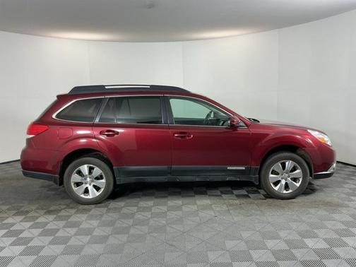 2011 Subaru Outback 3.6 R Limited