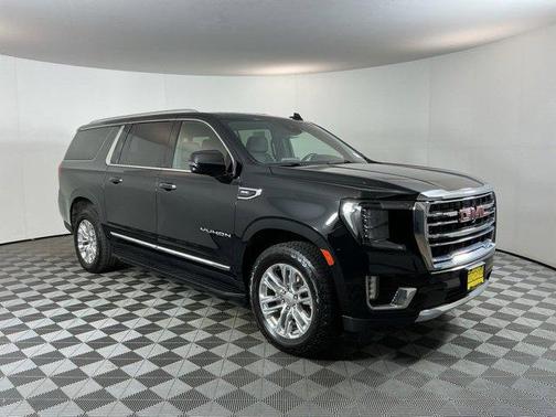 Onyx Black 2023 GMC Yukon XL SLT
