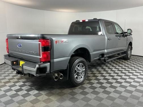 2025 Ford F-350 Lariat