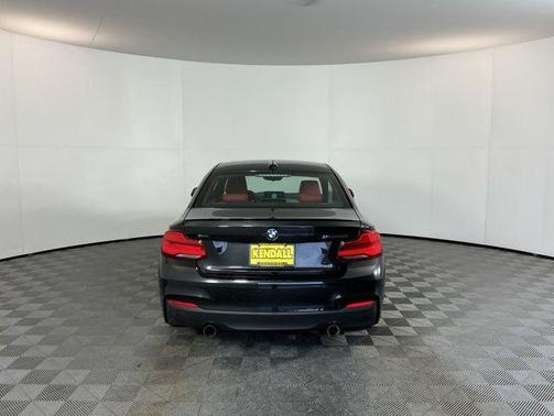 Black Sapphire Metallic 2018 BMW M240 i