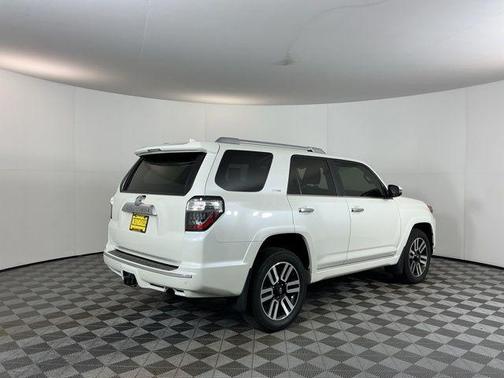 Blizzard Pearl 2019 Toyota 4Runner Limited