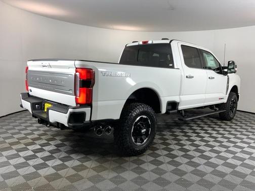 2025 Ford F-350 Platinum