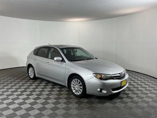 Spark Silver Metallic 2011 Subaru Impreza 2.5 i Premium