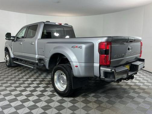 Iconic Silver Metallic 2024 Ford F-450 Lariat