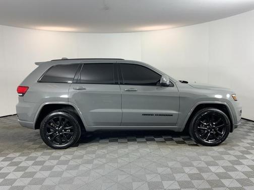 2021 Jeep Grand Cherokee Laredo