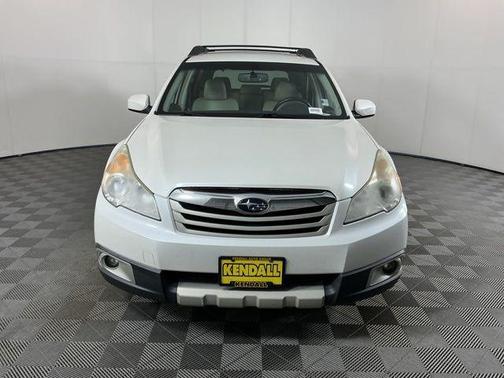 Satin White Pearl 2012 Subaru Outback 3.6R Limited
