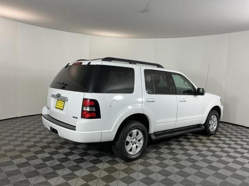 2010 Ford Explorer XLT