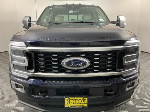 2025 Ford F-450 Platinum