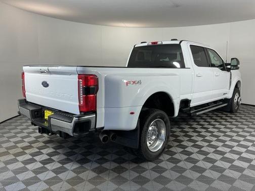 2025 Ford F-450 Lariat