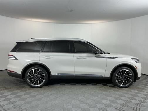 2025 Lincoln Aviator Reserve AWD