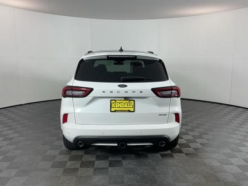 2025 Ford Escape ST-Line Elite
