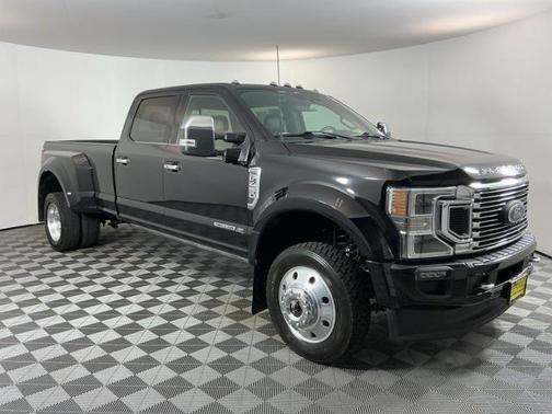 2022 Ford F-450 Platinum