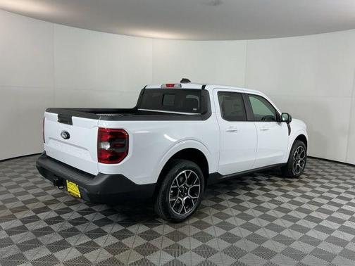 Oxford White 2026 Ford Maverick Lariat