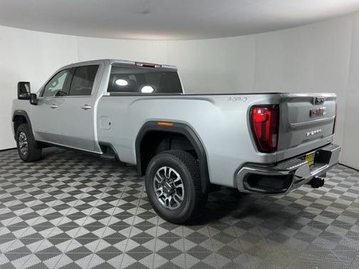 2022 GMC Sierra 3500 SLE