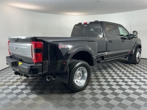 2024 Ford F-450 King Ranch