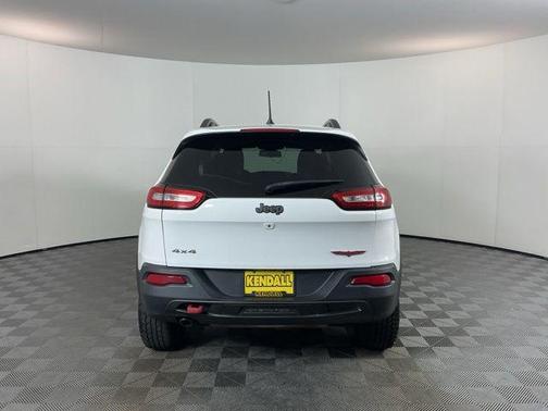 Bright White Clearcoat 2017 Jeep Cherokee Trailhawk