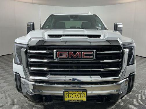 2025 GMC Sierra 3500 SLT