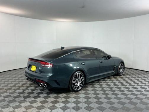 Ascot Green 2022 Kia Stinger GT2