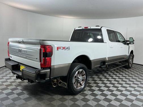 Star White Metallic Tri-Coat 2023 Ford F-350 King Ranch