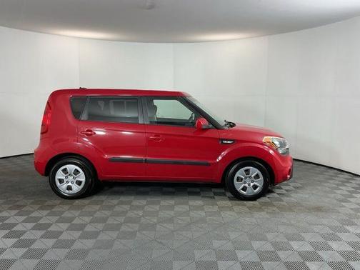 2013 Kia Soul Base
