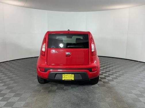 2013 Kia Soul Base
