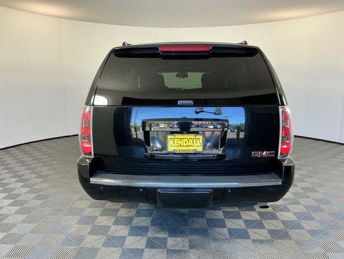 Onyx Black 2013 GMC Yukon XL Denali