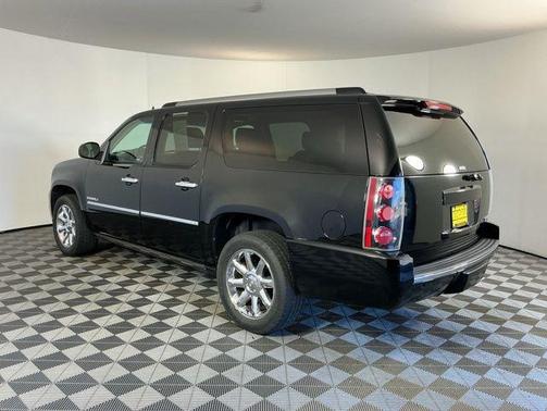 Onyx Black 2013 GMC Yukon XL Denali