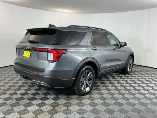 2026 Ford Explorer Active (200A)