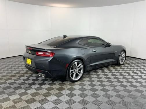 2017 Chevrolet Camaro 2LT