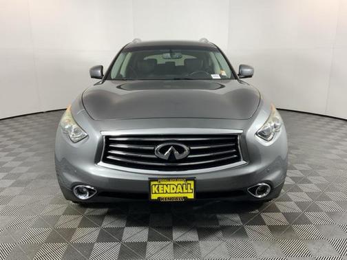 2015 INFINITI QX70 Base