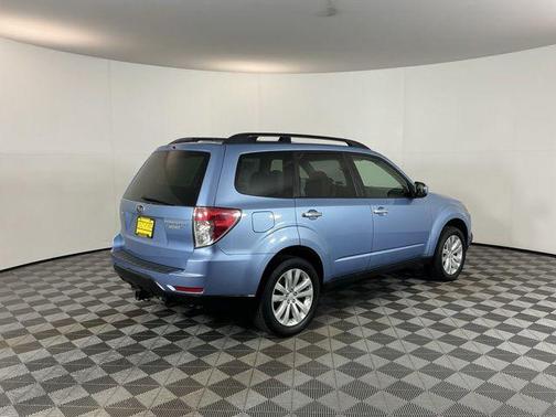 Sky Blue Metallic 2012 Subaru Forester 2.5X Premium