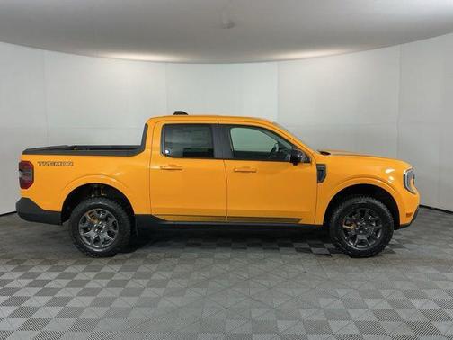 Orange Fury Metallic Tri-Coat 2026 Ford Maverick Tremor