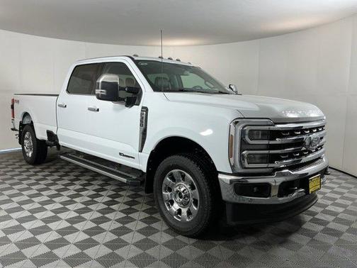 Oxford White 2026 Ford F-350 Lariat