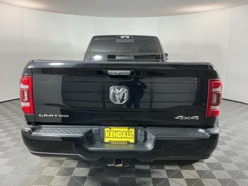 2021 RAM 3500 Limited Crew Cab 4x4 8' Box