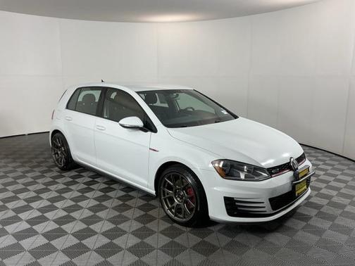 2017 Volkswagen Golf GTI 2.0T S 4-Door