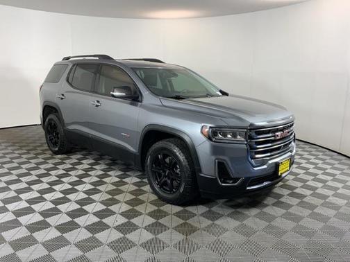 2022 GMC Acadia AWD AT4