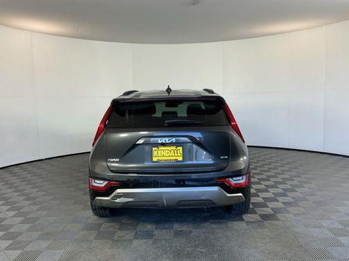 Graphite Gray 2023 Kia Niro Touring
