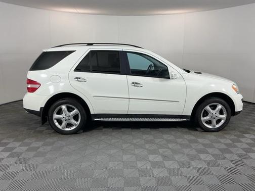 2008 Mercedes-Benz M-Class 4MATIC