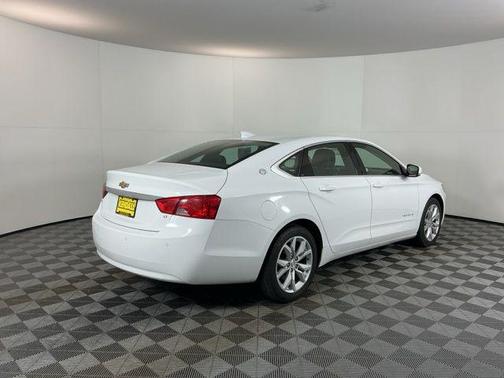Summit White 2016 Chevrolet Impala LT