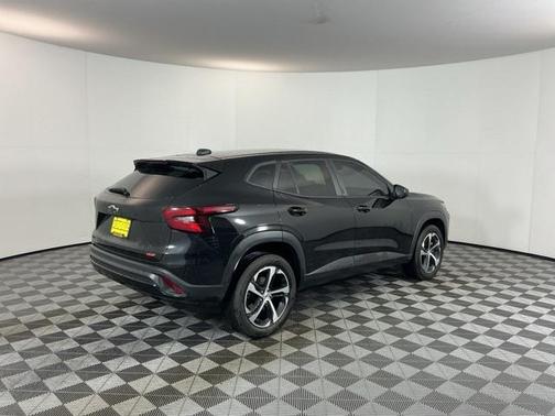 2024 Chevrolet Trax FWD 1RS