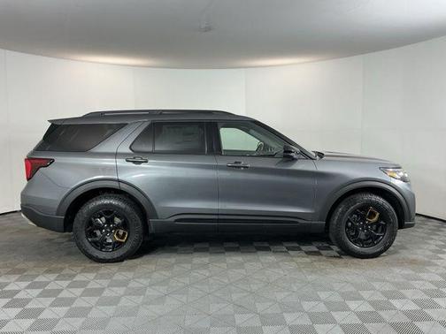 Carbonized Gray Metallic 2026 Ford Explorer Tremor