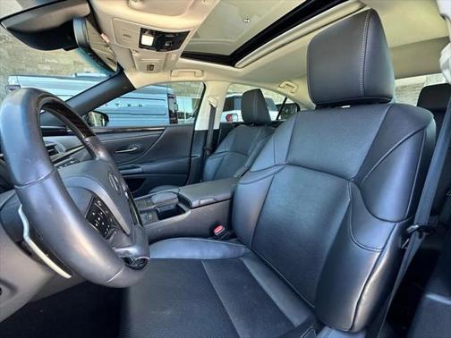 2020 Lexus ES 350 Base
