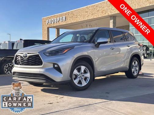 2024 Toyota Highlander LE