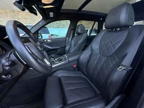 2023 BMW X5 sDrive40i